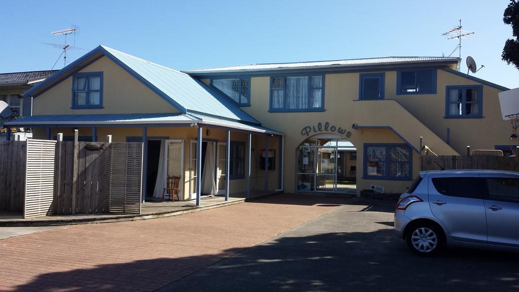 Orewa Pillows Lodge Exterior foto